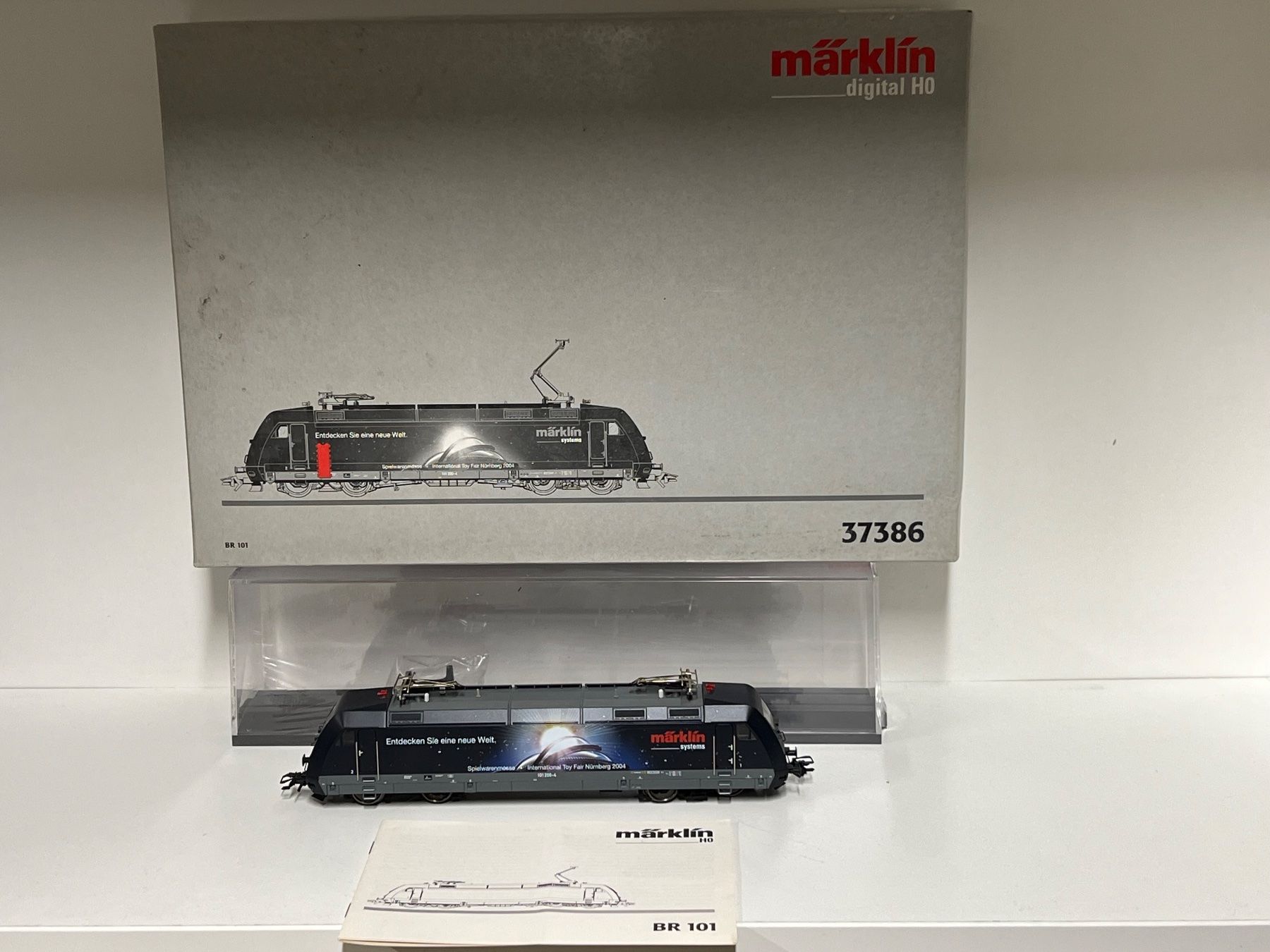 Märklin Trains électriques: Märklin 37386 BR 101 Digital mit Vitrine – Neuf (Voir description) à Neuenhof par ludovicco