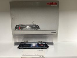 Märklin 37386 BR 101 Digital mit Vitrine