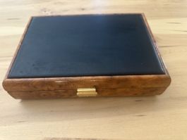 Humidor Nussbaum Wurzelholz Leder mit Zubehör guter Zustand