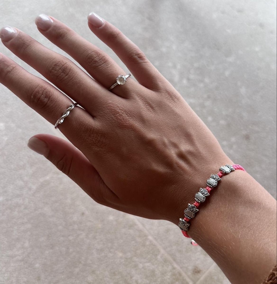 Bracciali & Braccialetti: Pinkes Armband mit Eulen-Motiven, Handmade – Nuovo (secondo la descrizione) da Winterthur venduto da nik_pr58 1