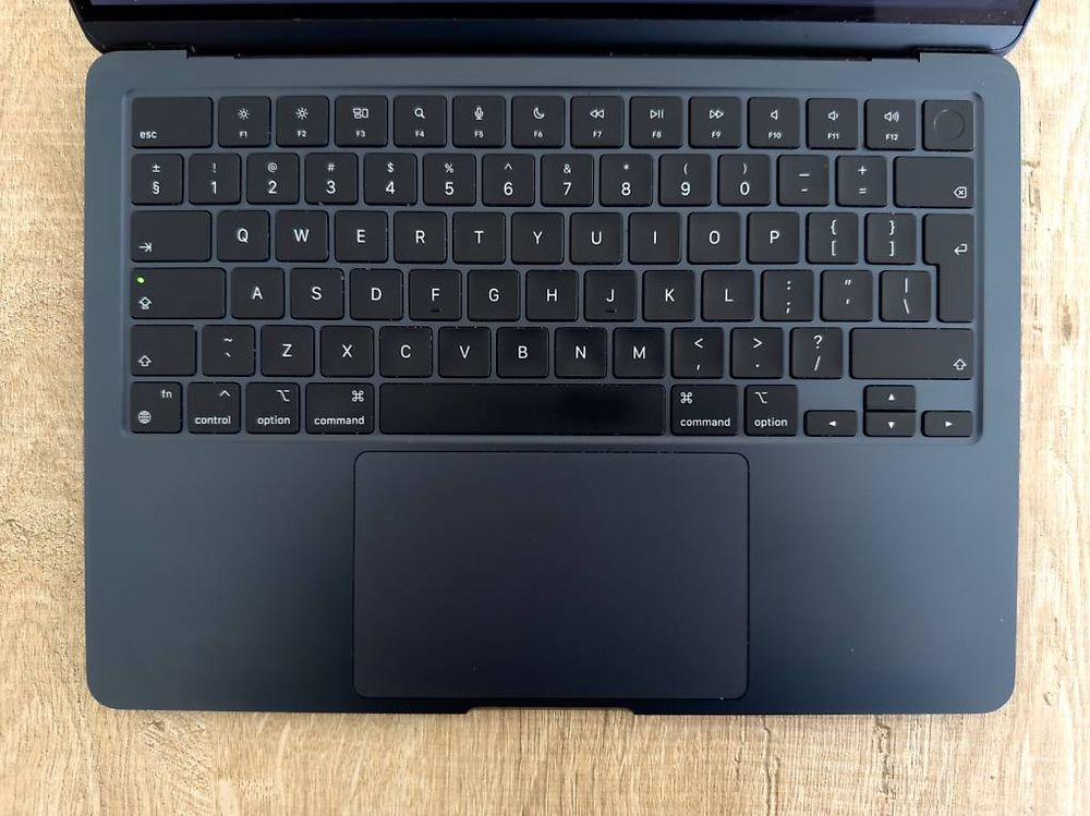 Notebook: Macbook Air M2 16GB – Usato da Dübendorf venduto da mert97 2