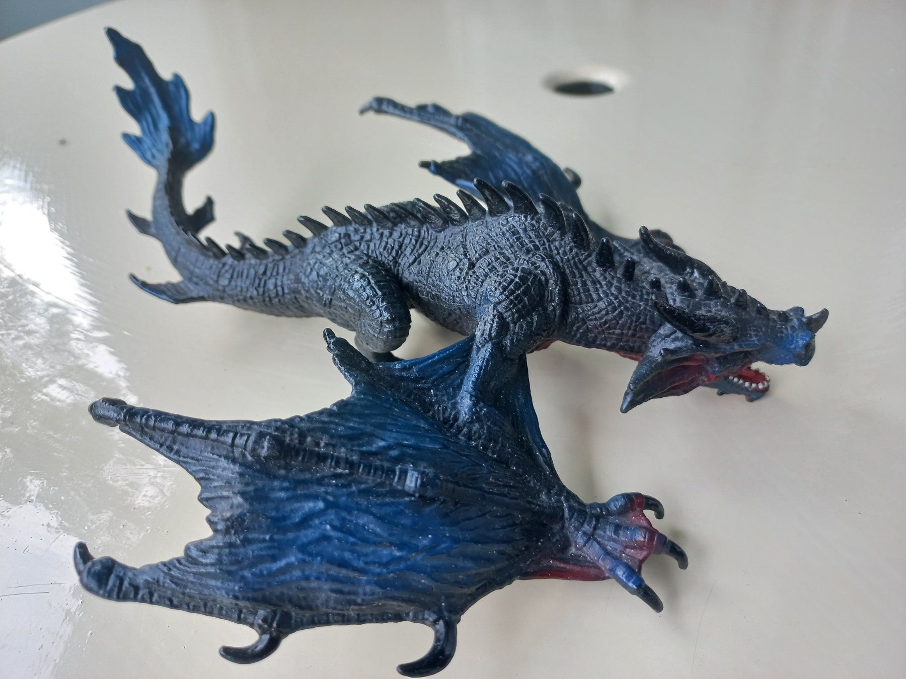 Schleich Figuren: Schleich Eldrador Nachtjäger Drache Model 70559 – Gebraucht aus Zürich von Piteput 2