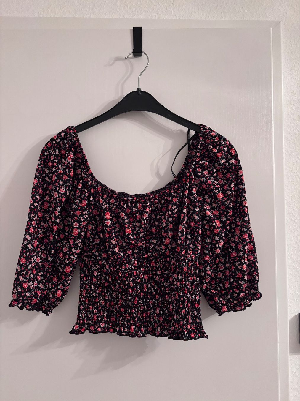 T-shirt: Only Tall shirt, size S – Usato da Airolo venduto da Eli90A