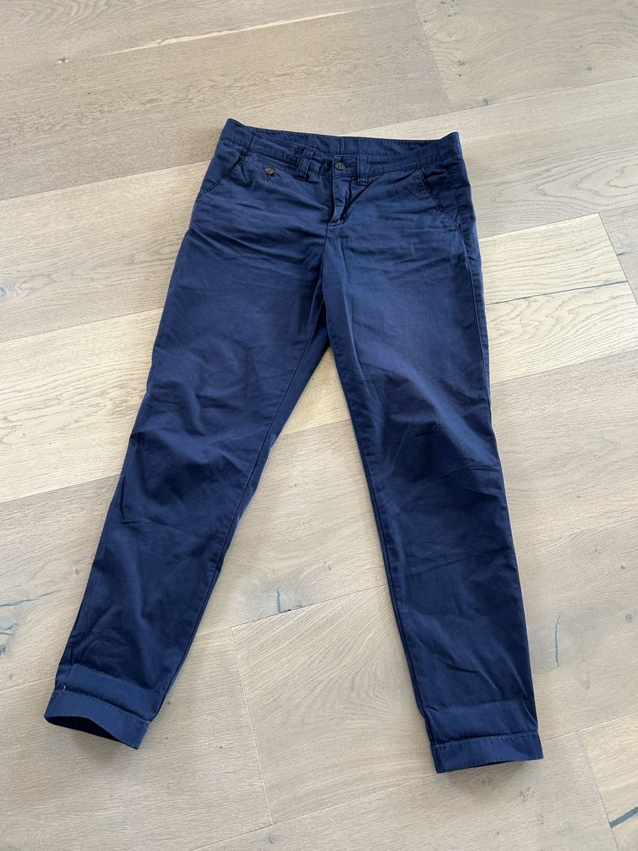 Esprit Pantalons: Esprit Chino Hose blau Gr. 36 – D'occasion à Zug par Gibbi80