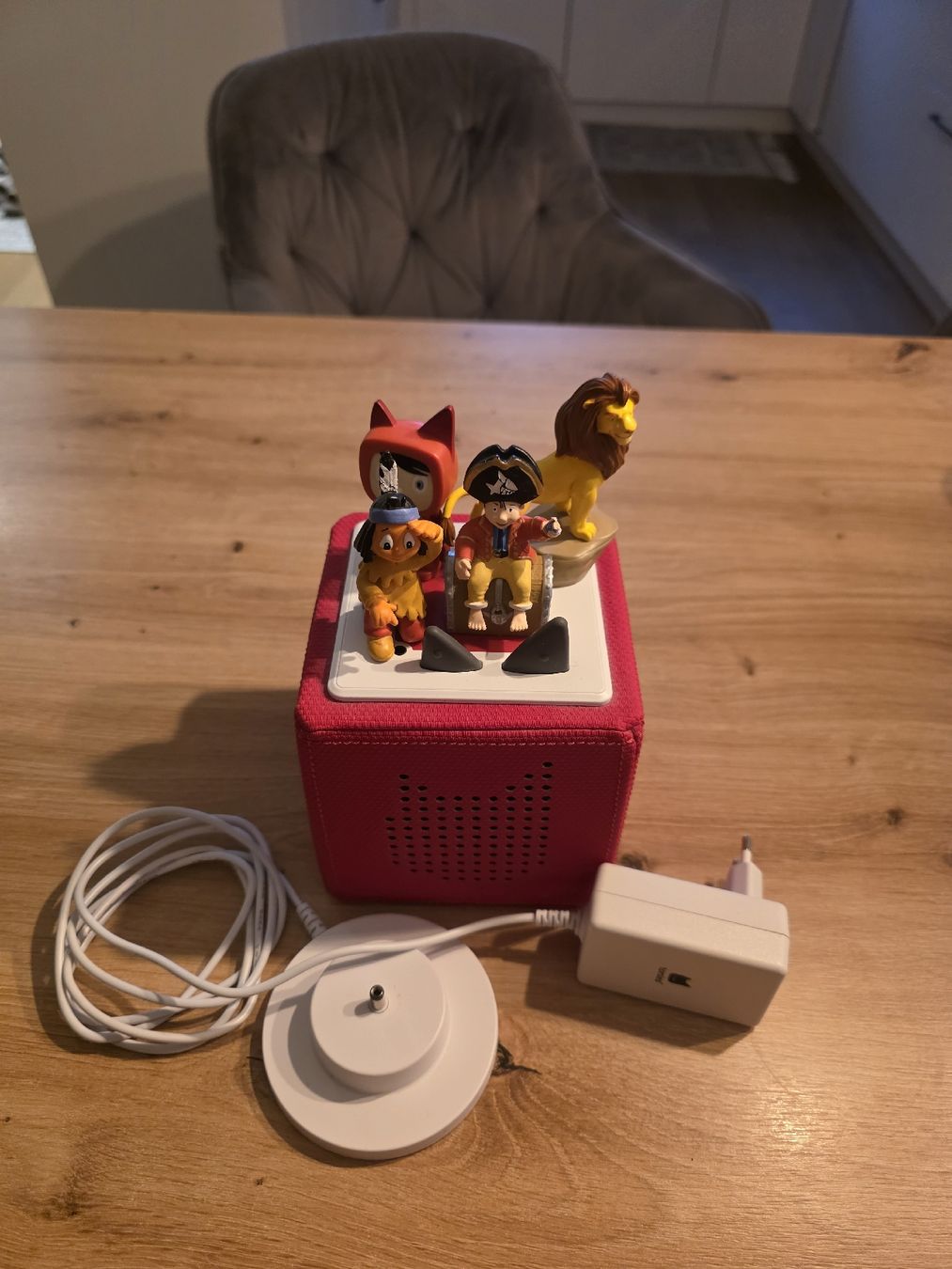 Hörbücher: Tonibox, inklusive Vier Figuren – Gebraucht aus Lausen von Loran13