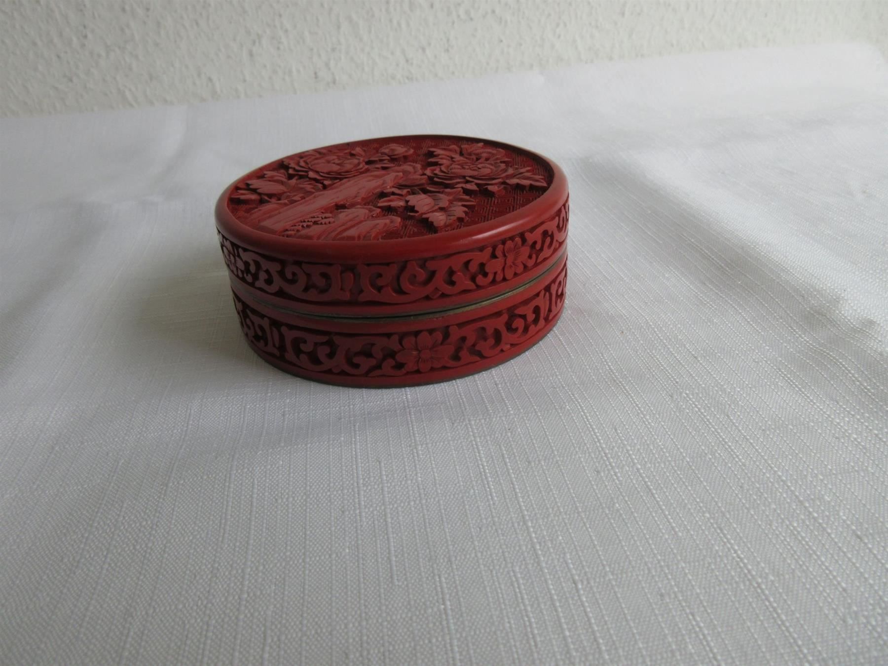 Contenitori & Simili: Chinesische Rotlack - Deckeldose – Usato da Binningen venduto da Oldfashion 5