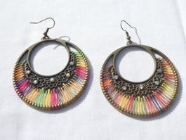 Bohemian Ethno-Style, Bunte Fadenspanntechnik / NEU