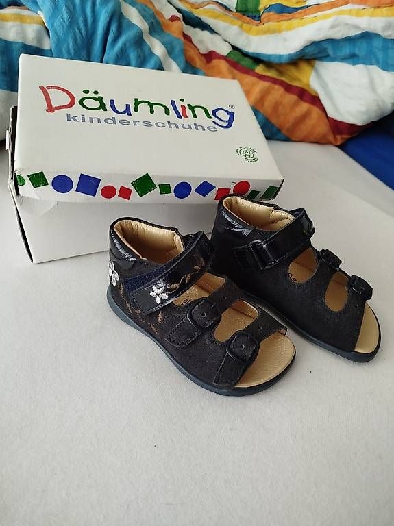 Scarpe per ragazzi: Däumling Sandalen Gr.22 – Usato da Meiringen venduto da apl76