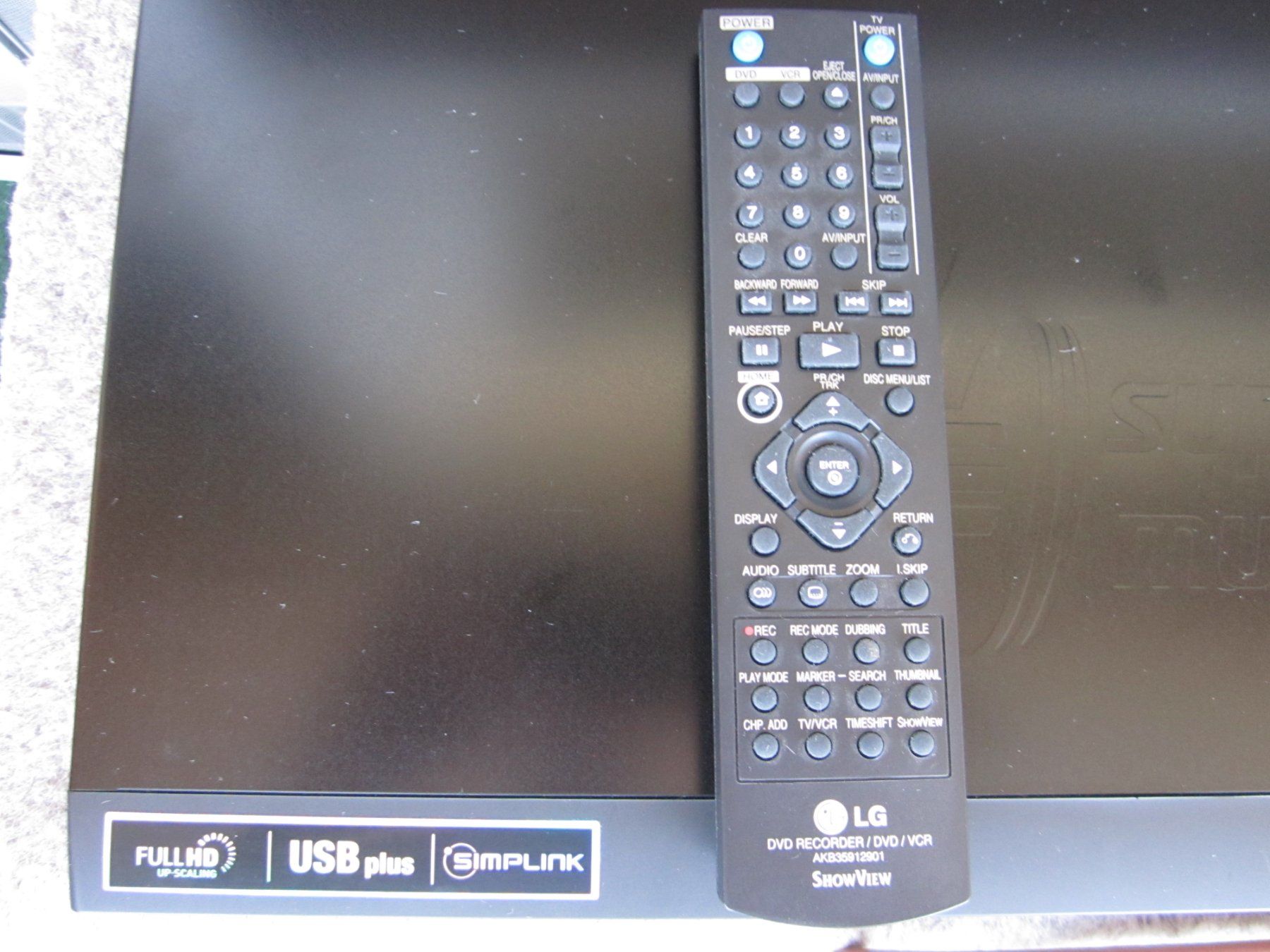 LG Lettore multimediale & Streamer: DVD/VHS Recorder der Marke LG – Usato da Binningen venduto da fel_8mgn 3