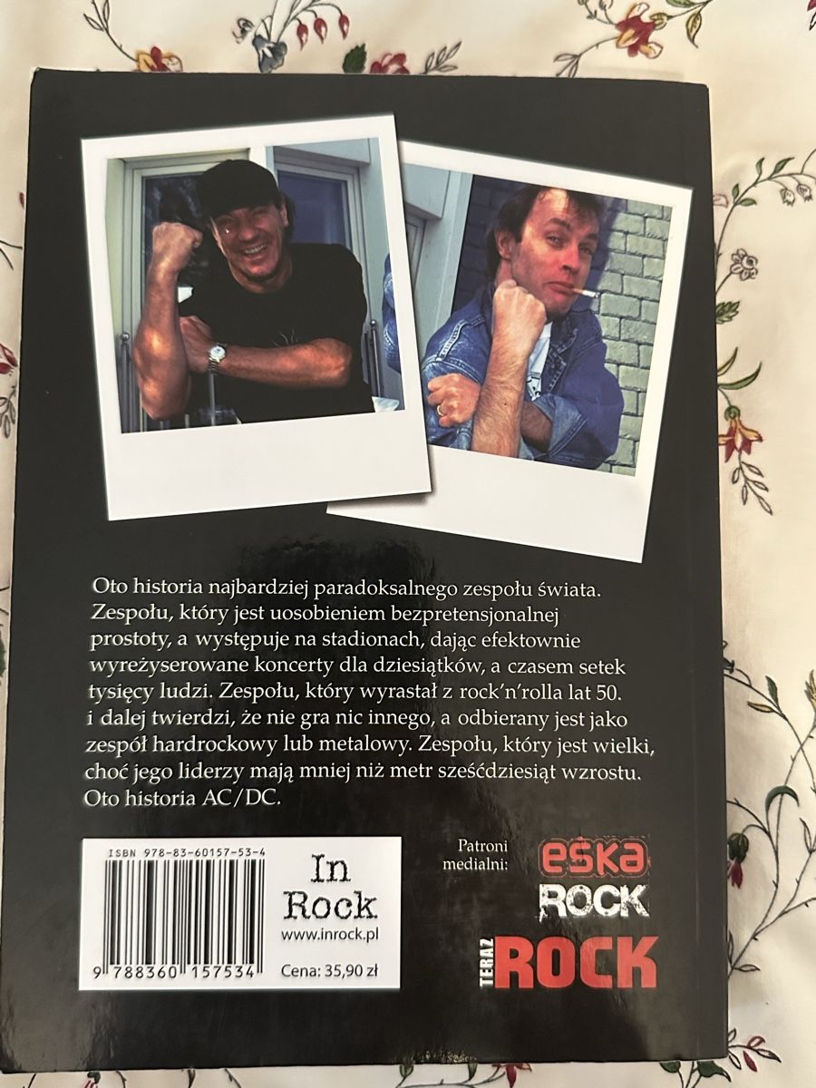 Libri: AC/DC Elektryczne Kangury Buch Adrian Drest na – Nuovo (secondo la descrizione) da Aarwangen venduto da Wikipr 1