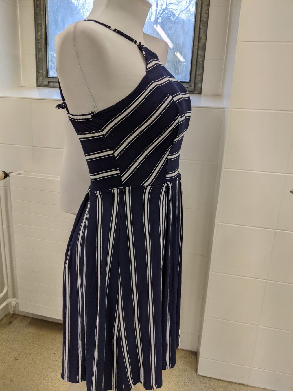 Vestiti: Sommerkleid GR 34 – Usato da Langnau am Albis venduto da Judithsebi 2