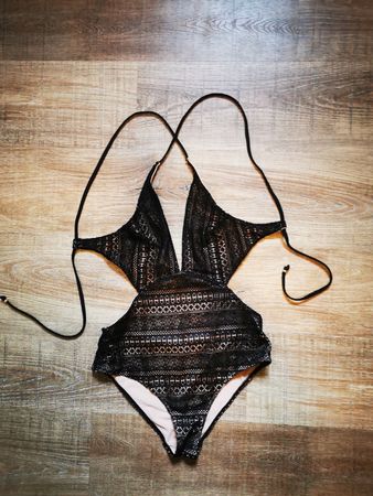 Badeanzug schwarz Grösse 36 Spitze H&M 