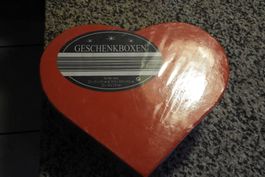HERZ  -LICH SCHÖN VERSCHENKEN  3 VERS. GRÖSSE  !! NEU