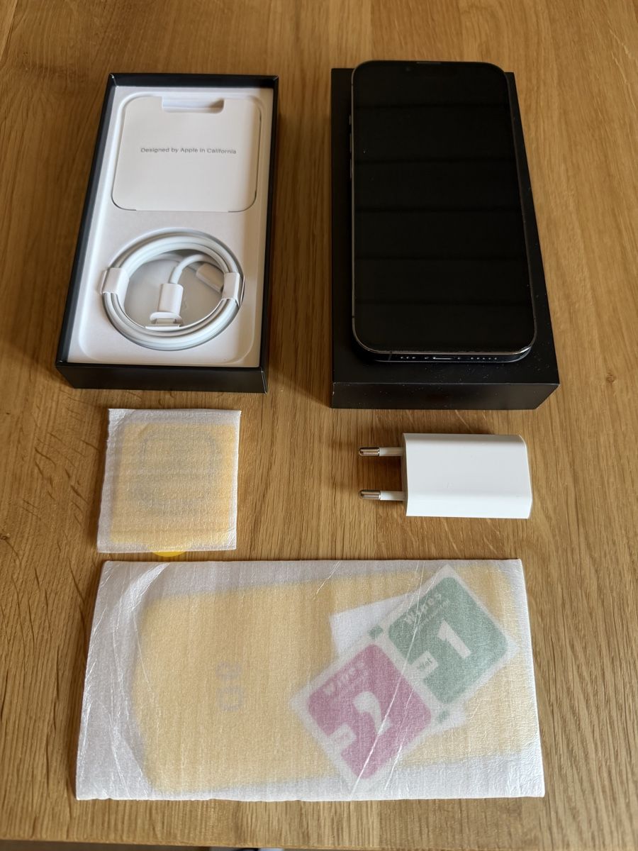 Apple Telefoni cellulari / Smartphones: iPhone 13 Pro , 512GB, Graphit, A2638 – Usato da Hauptwil venduto da Tifosi92