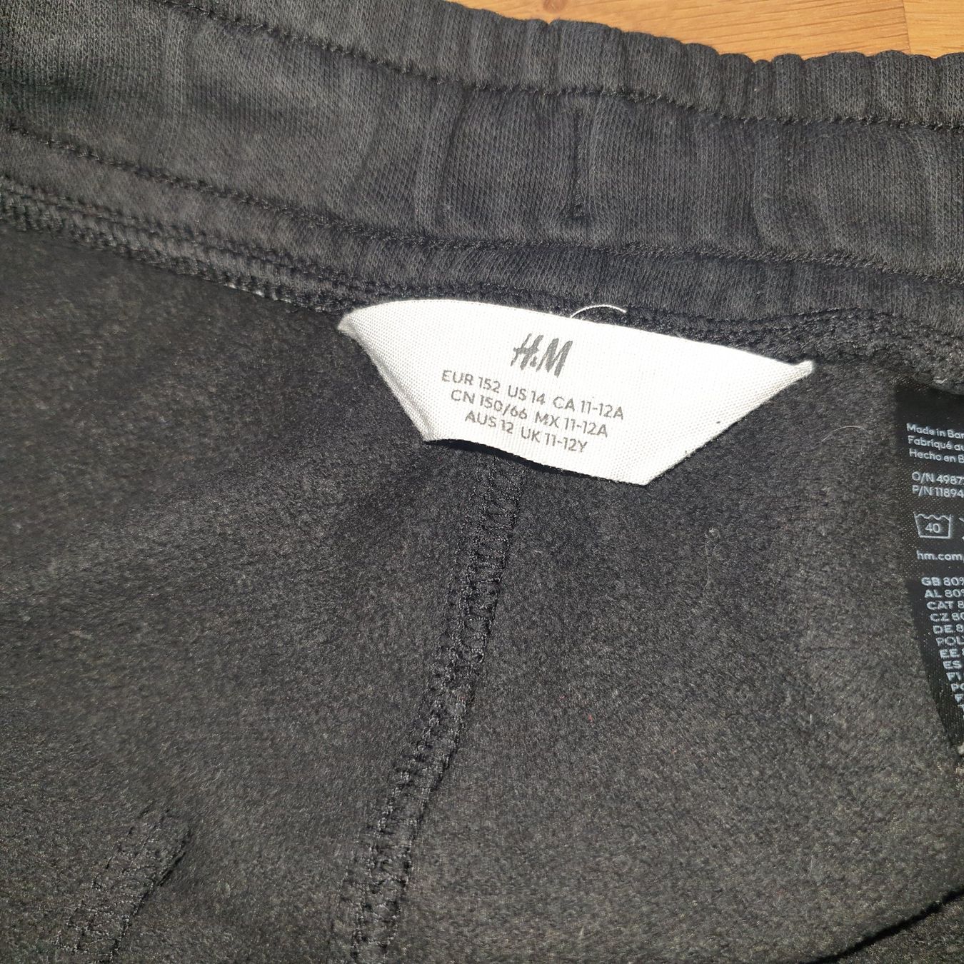 H&M Pantaloni: 4x Shorts Gr. 152 H&M + Nike – Usato da Rothenburg venduto da aki011 4