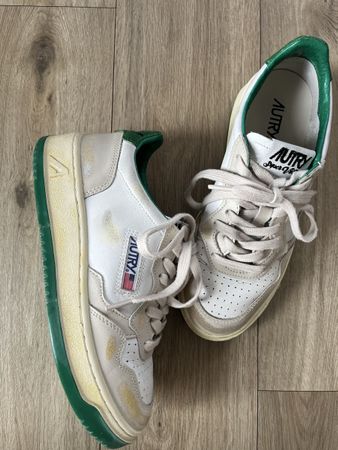 Autry Stylische Sneakers im Vintage Look