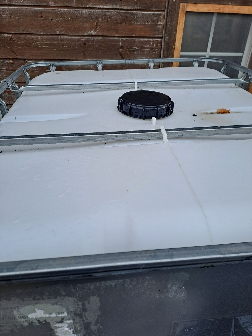 Abreuvoirs & Auges: Lebenmittelechter IBC Container 1000lt – D'occasion à Weissbad par enzian10_1 2