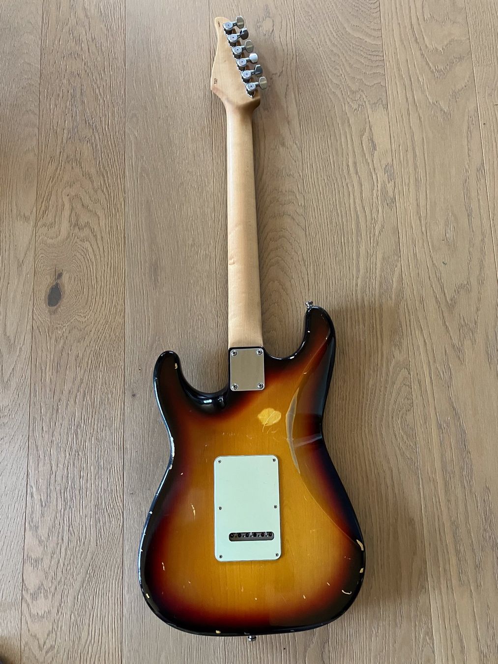 Strumenti musicali: Suhr Classic Antique – Usato da Wigoltingen venduto da Kantano 2