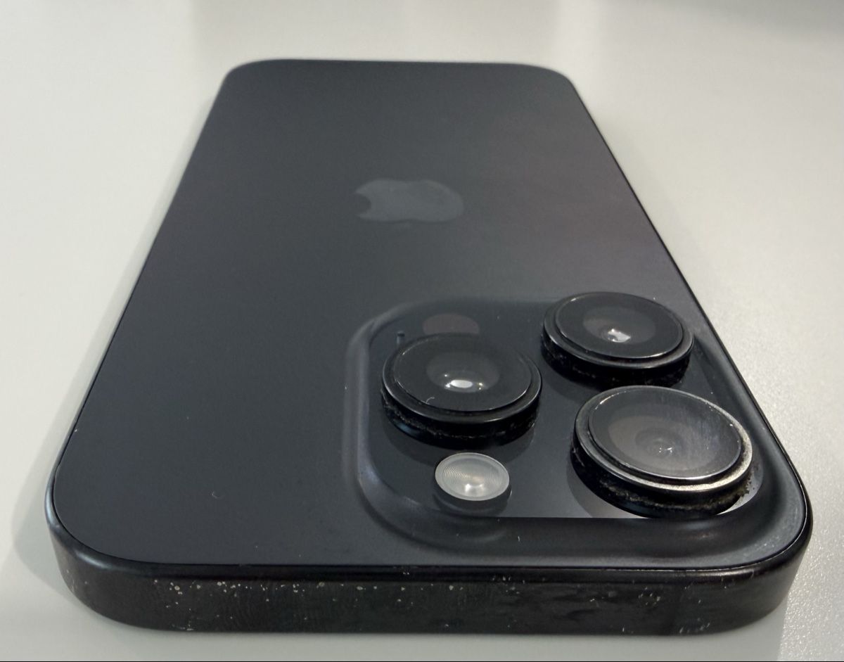 Apple Portables: iPhone 16 Pro 128 Go noir – D'occasion à Yverdon-les-Bains par AVRS.CH 6
