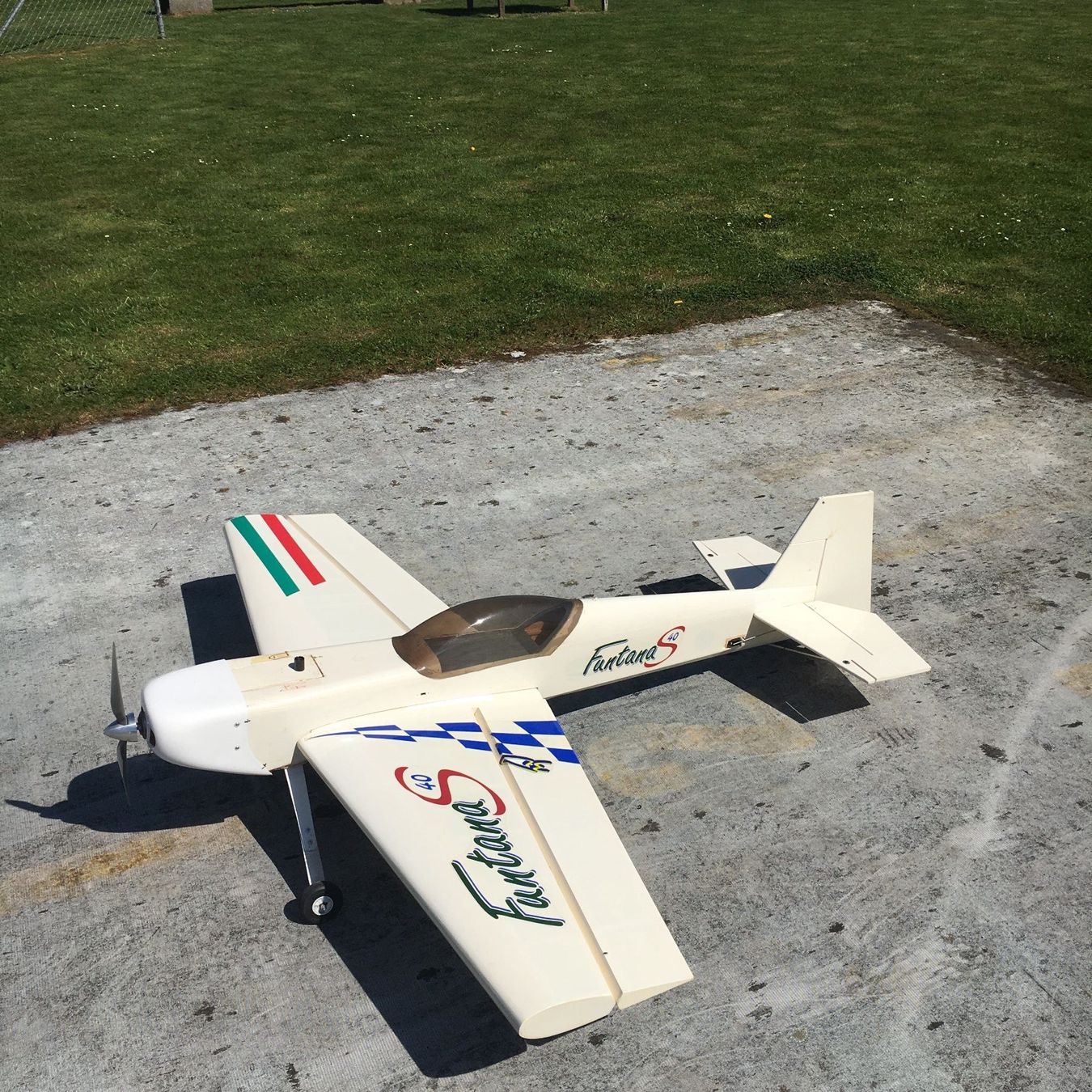 Modellismo RC: Funtana S40 von Sebart – Usato da Gretzenbach venduto da F4A 1