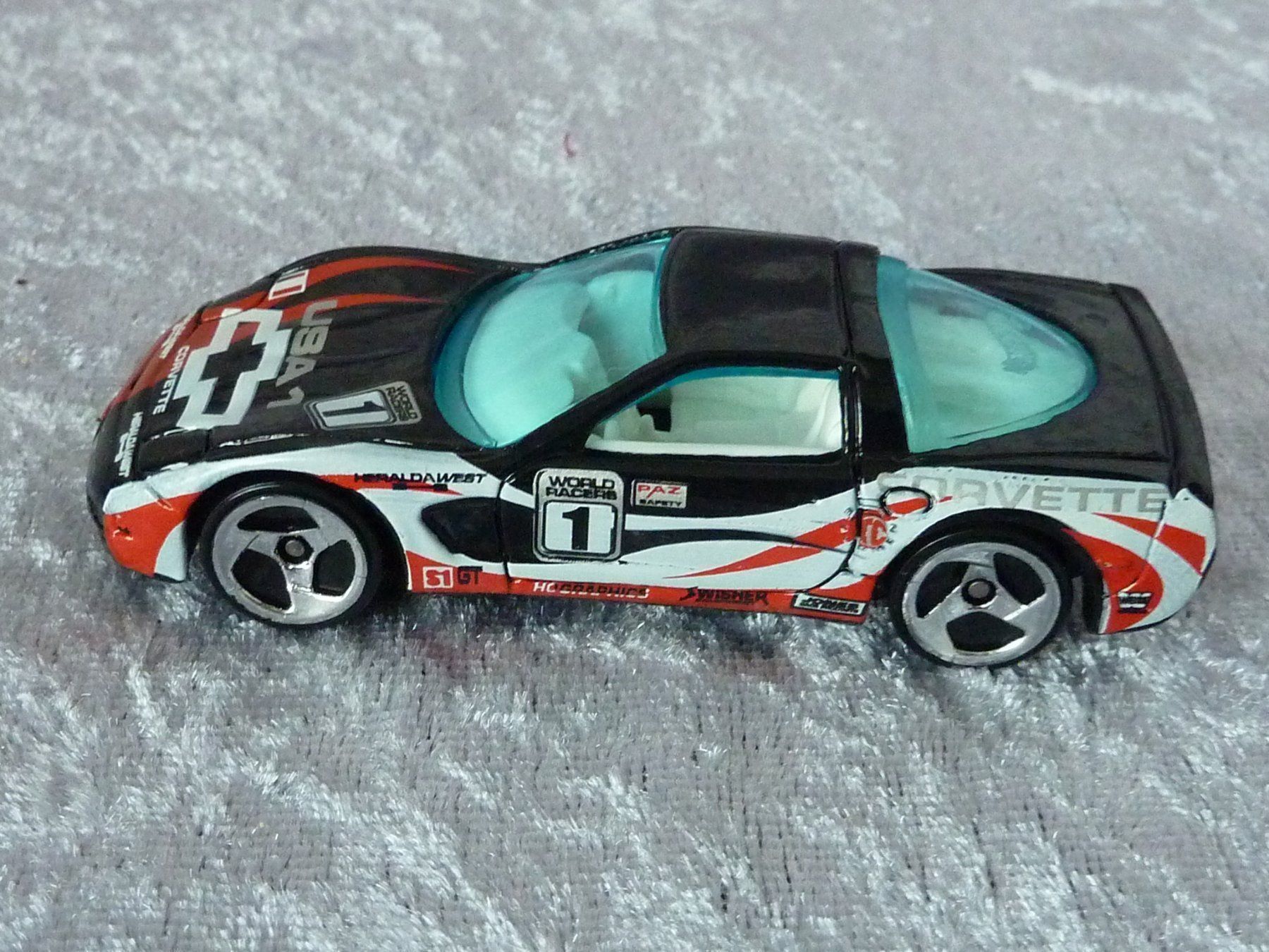Hot Wheels Modellini d'auto: Chevy Corvette C5 black 1:64 – Usato da Dürrenäsch venduto da Cobra1ch 1