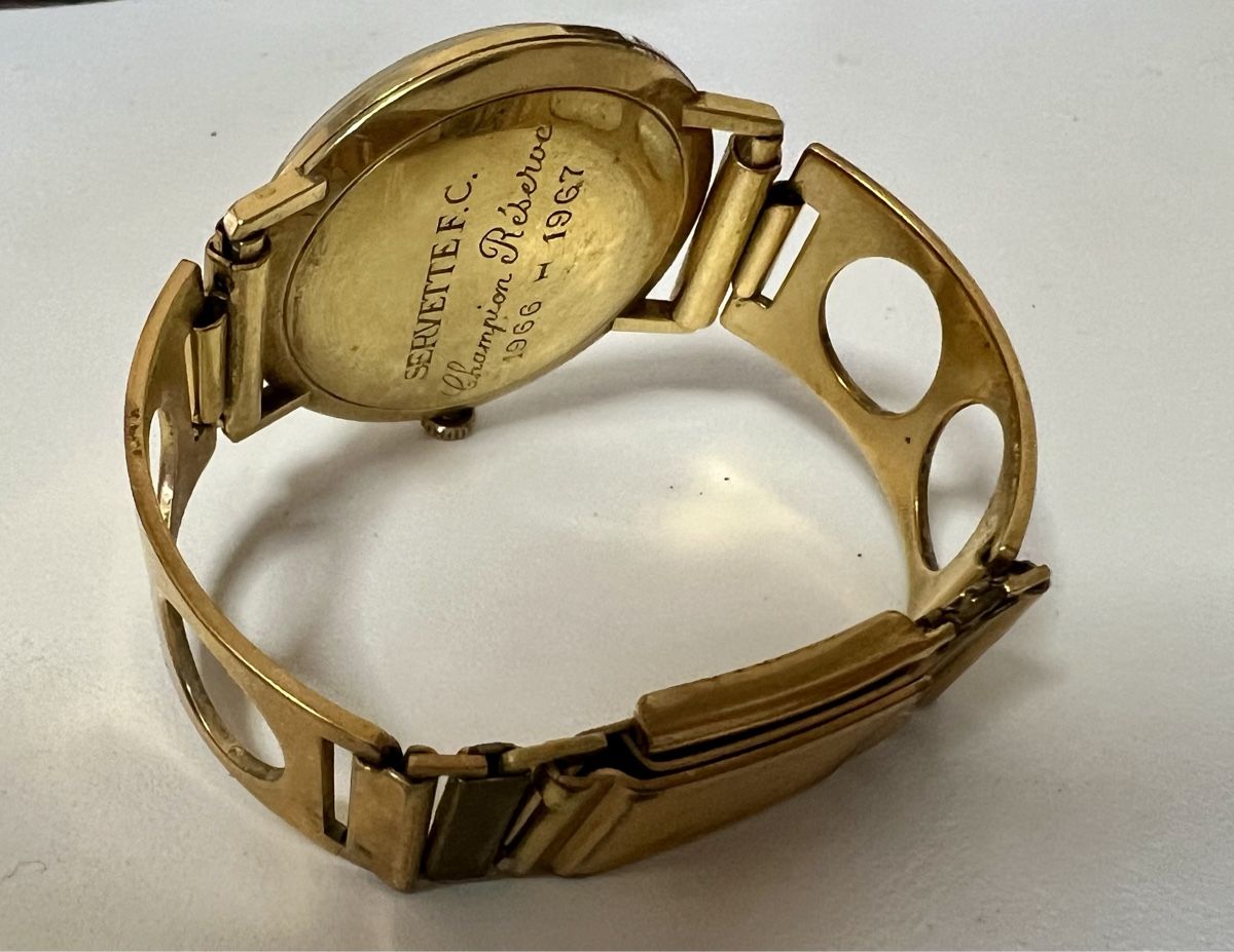 Waltham Orologi: Servette FC Genève, objets de collections – Usato da Crassier venduto da Stickmoo 3