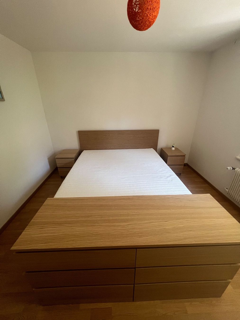 Ikea Letti: Camera da letto IKEA LINEA MALM – Usato da Zürich venduto da Ely93. 1