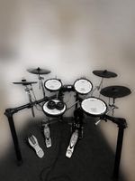 Roland TD‑4 V‑Drums – Premium‑Setup mit Mesh‑Snare & DoppelP