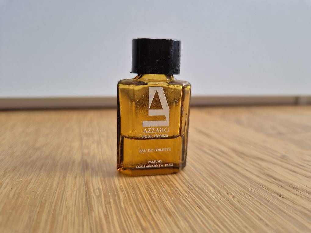 Parfum & Eau de Toilette: Azzuro – Gebraucht aus Winkel von petzl01