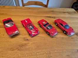Konvolut 4x Ferrari Legenden 1:18 – Bburago / Maisto (Testar