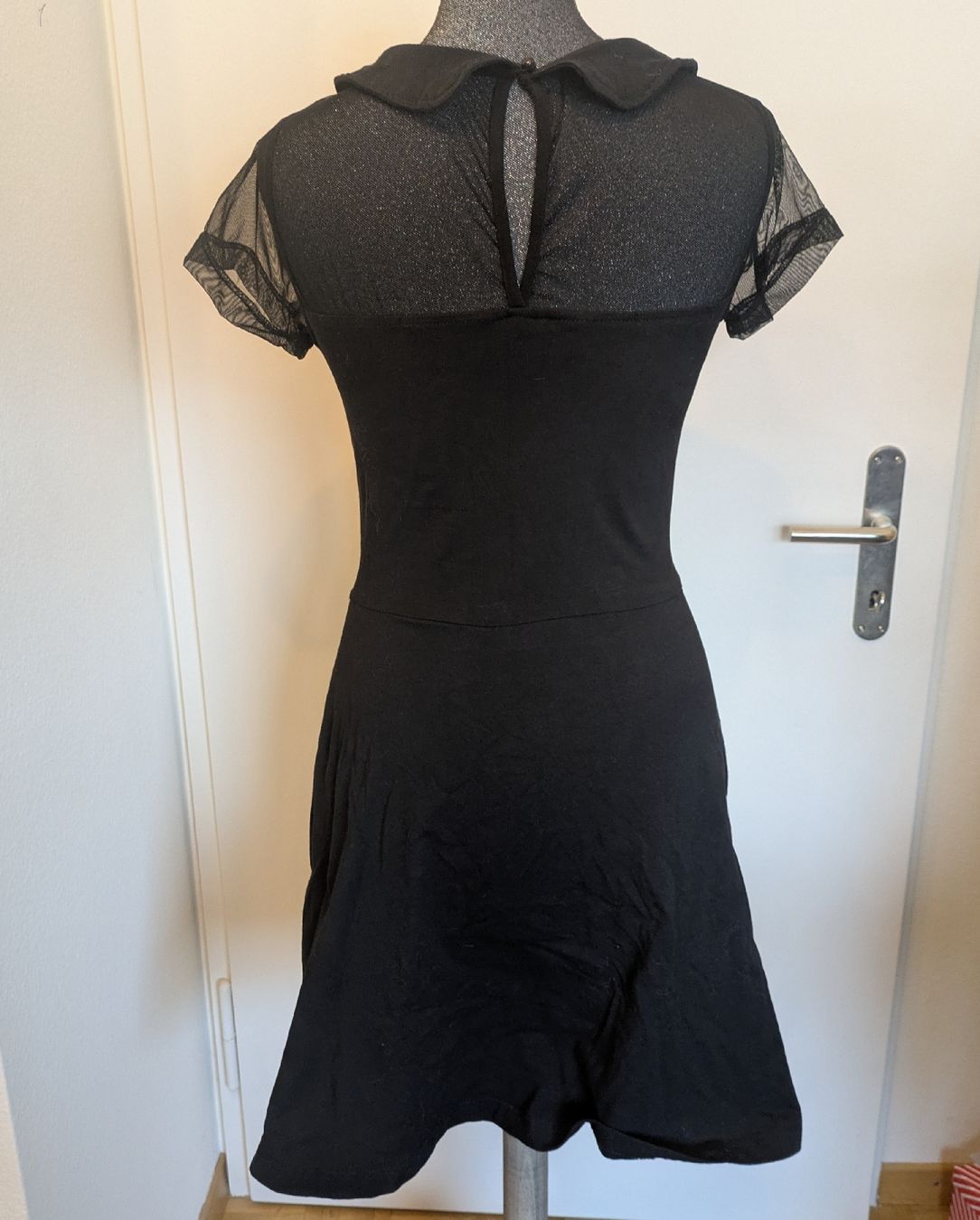 Vestiti: Gothic Kleid Heartless – Usato da Steffisburg venduto da Schlabber 1