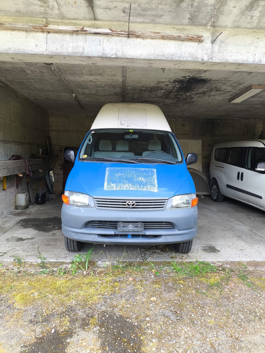 Mobilhome: Toyota Hiace 2,7 4WD – Usato da schwarzenburg venduto da schila8