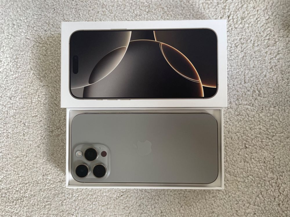 IPhone 16 Pro Max In Titan Natur Mit Ladekabel Top Zustand Gebraucht 
