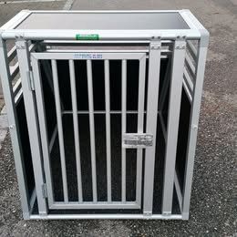 Cages, transport & sécurité: Schmidt Hundebox – D'occasion à Birr par Zalaija