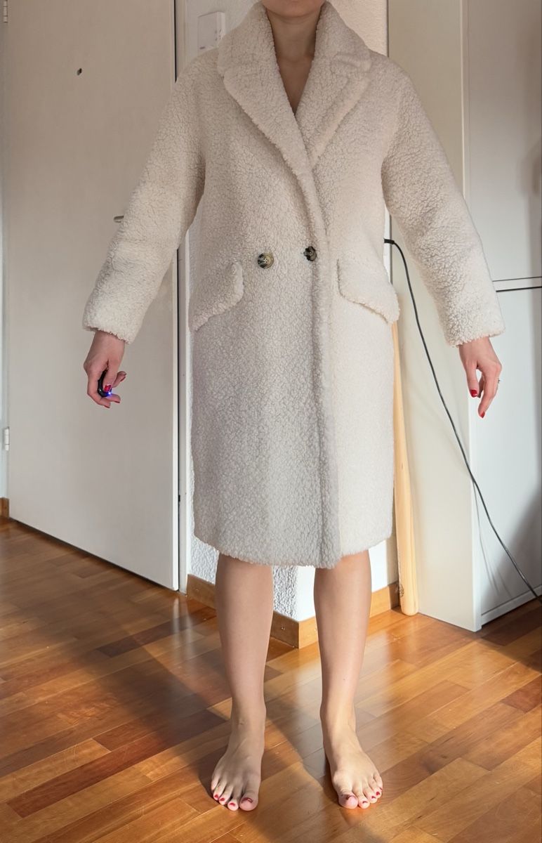 Mango Cappotti: Fluffy and warm coat – Usato da Zürich venduto da eli_t8nw