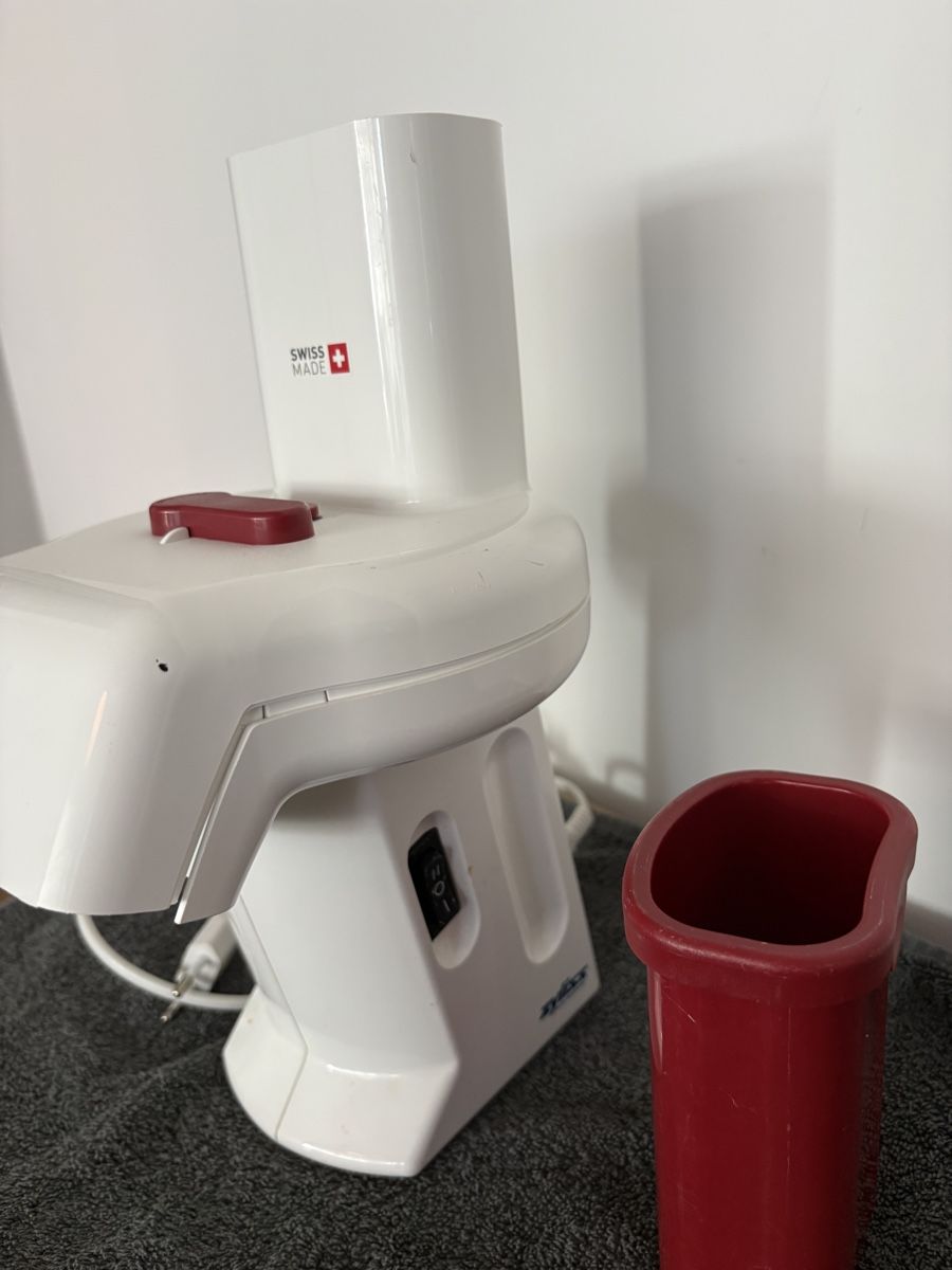 Zyliss Elettrodomestici da cucina: Elektrische Scheibenraffel Zyliss – Usato da Turbenthal venduto da huw_9x5z 1