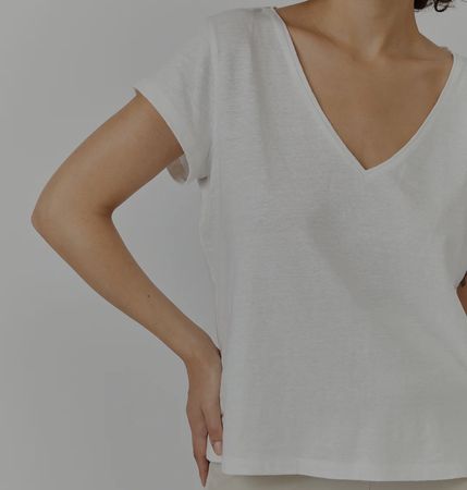 Leinen V- Ausschnitt Shirt, weiss, the slow label