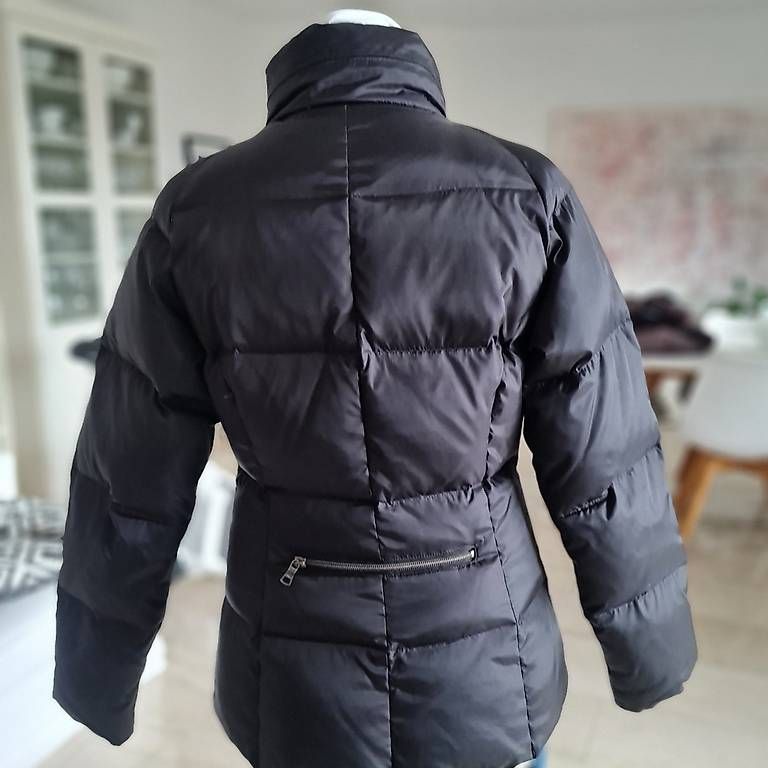 Giacche: Daunenjacke, Cinque, Gr. 34, schwarz  – Usato da Kreuzlingen venduto da vir_thb7 3