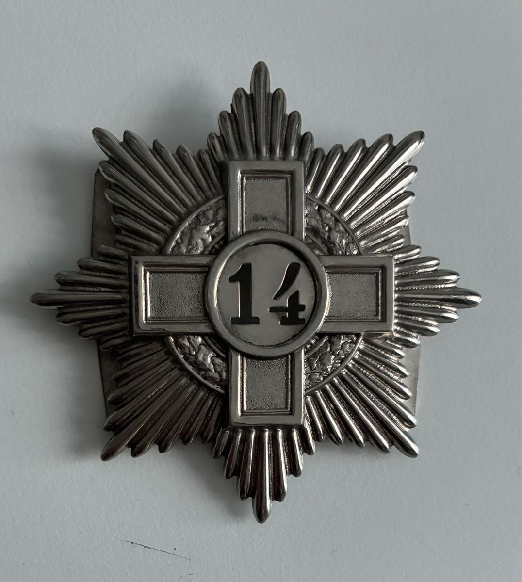 Schweizer Armee Placchette & Badge: Stern Dragoner für Käppi – Usato da Gutenswil venduto da Antiques77