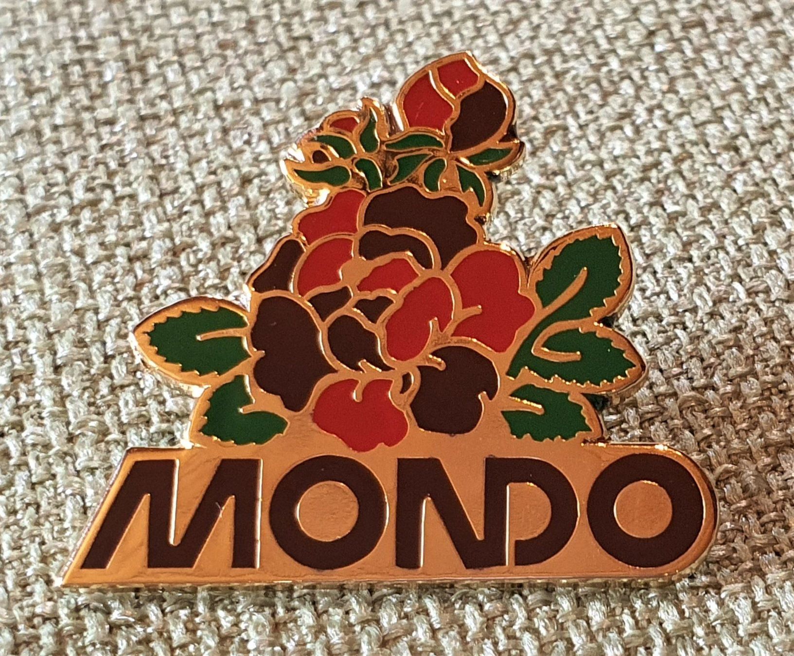 Pins: E785 - Pin Mondo - Blumen – Gebraucht aus Reinach BL von Boston-Verkauf