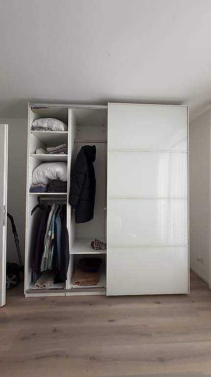 Armadi: !!GRATIS!! IKEA PAX Kleiderschrank  – Usato da Lenzburg venduto da Aylin014 1
