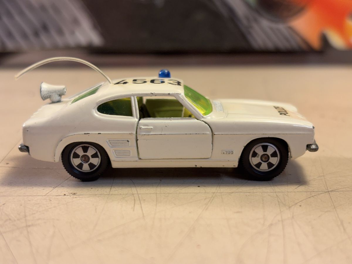 Siku Modellini d'auto: Siku Ford Capri Polizei – Usato da Möriken AG venduto da Classics16 2