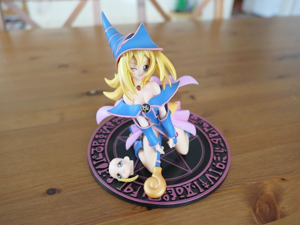 YU-GI-OH! - FIGURINE DE DARK MAGICIAN GIRL - POP UP PARADE