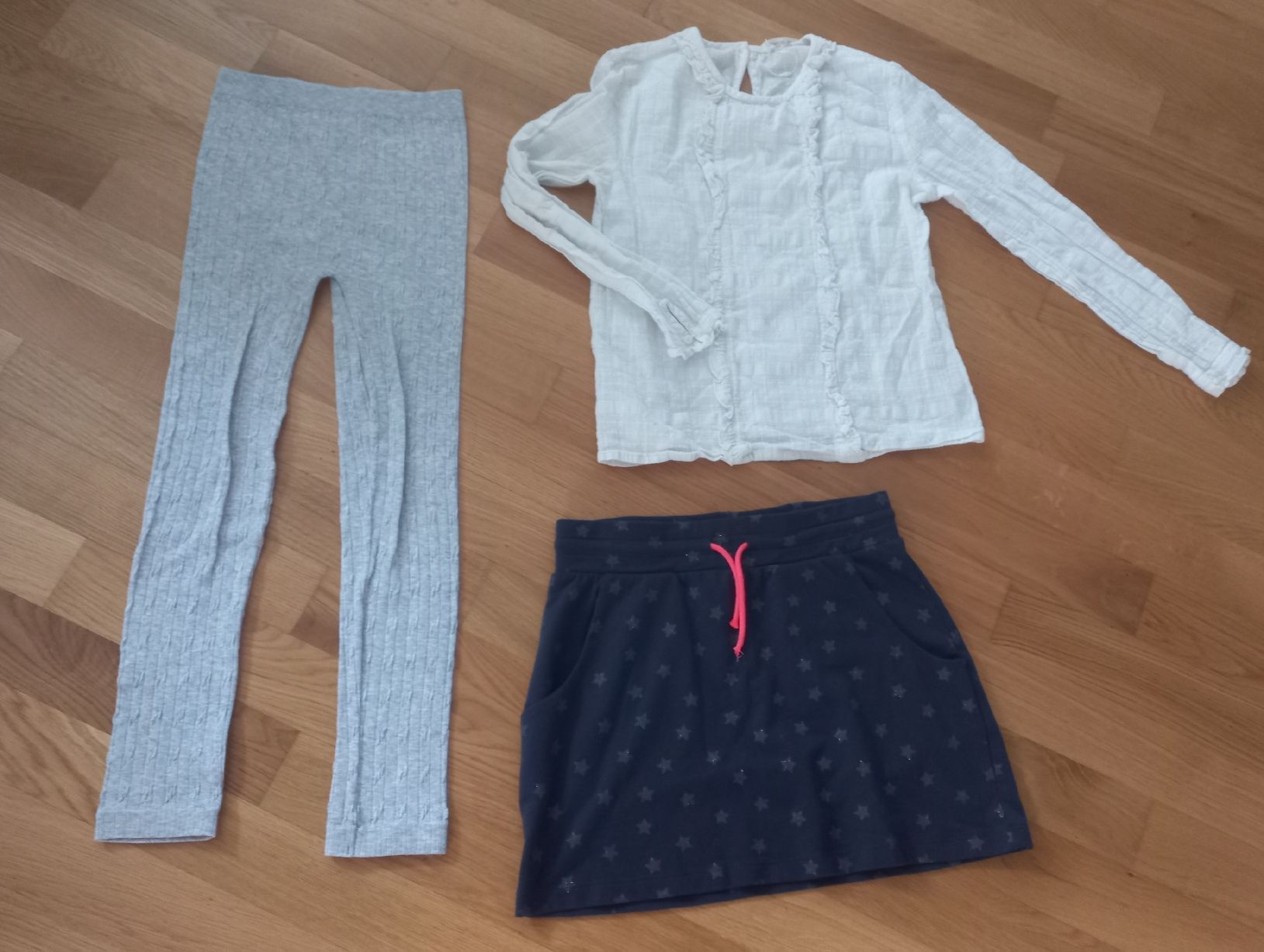 Kleiderpakete & -sets: 10teiliges Kleiderpaket Gr.146 – Gebraucht aus Winterthur von Asia05 3