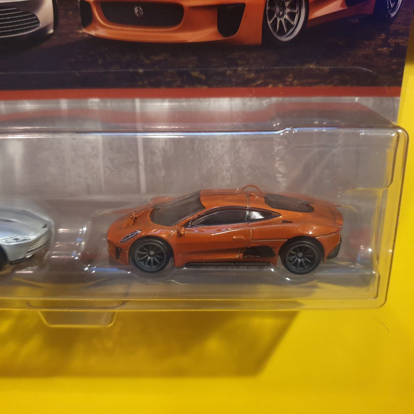 Hot Wheels Modellautos: Hot Wheels 2025 Target Exclusive 2 Pack SPECTRE 007 – Neu und originalverpackt aus Oftringen von Rotor 4