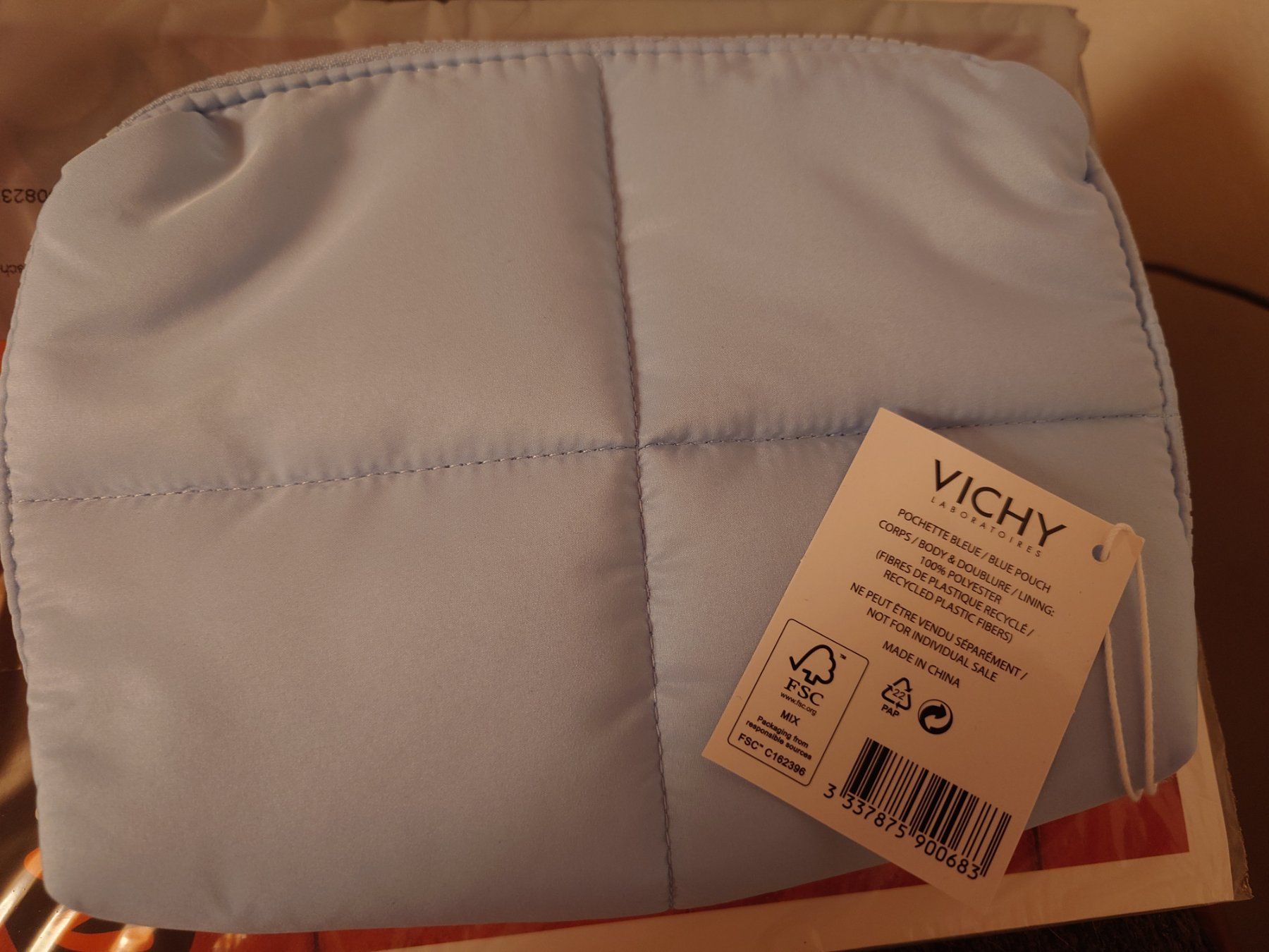 Kosmetikkoffer: Vichy Mini Tasche – Neu und originalverpackt aus madiswil von gizmo87 1