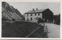 ALBULA-PASS GR 1920 mit Auto