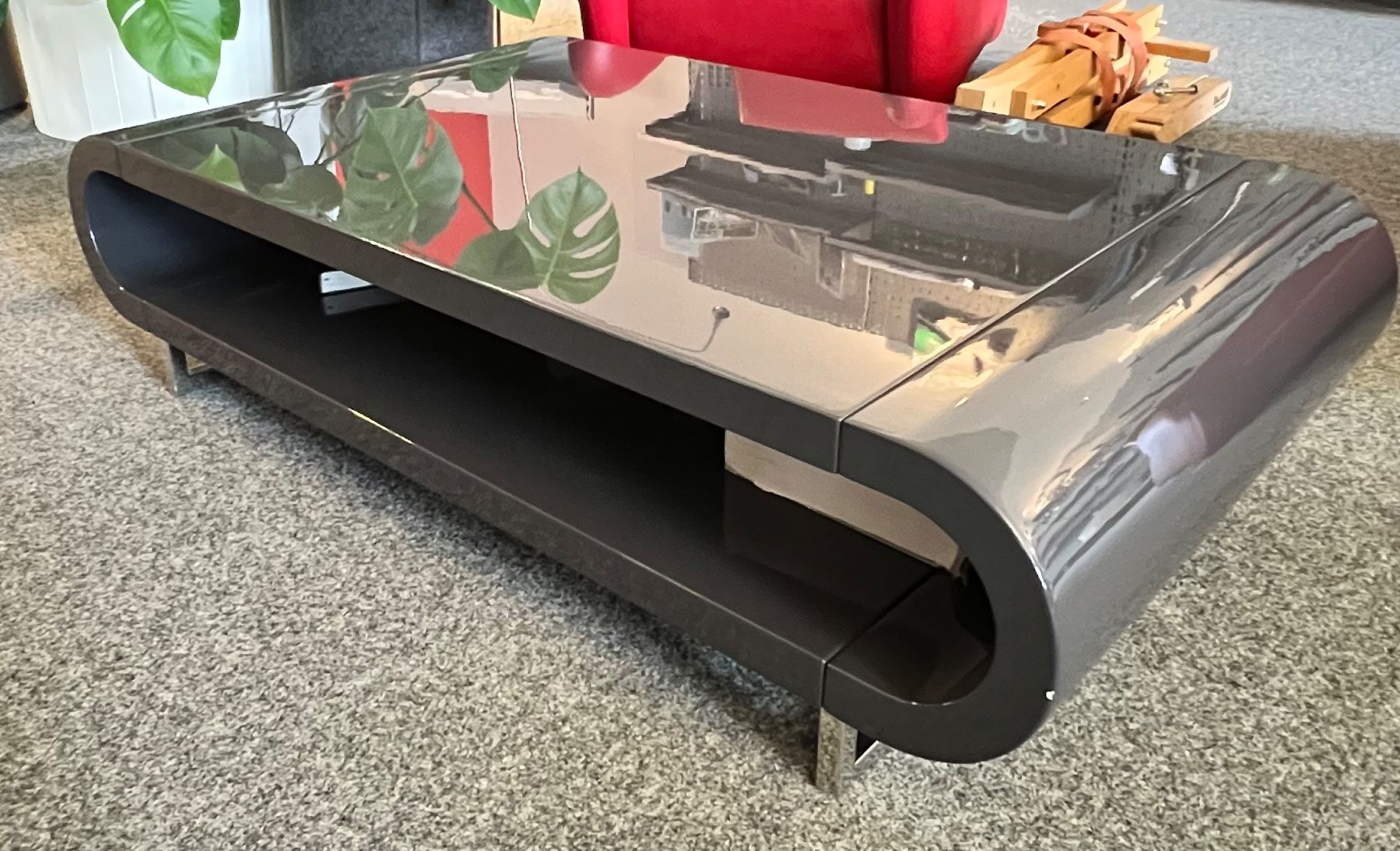 Tavoli: Table basse design grise – Usato da La Conversion venduto da g.rochat