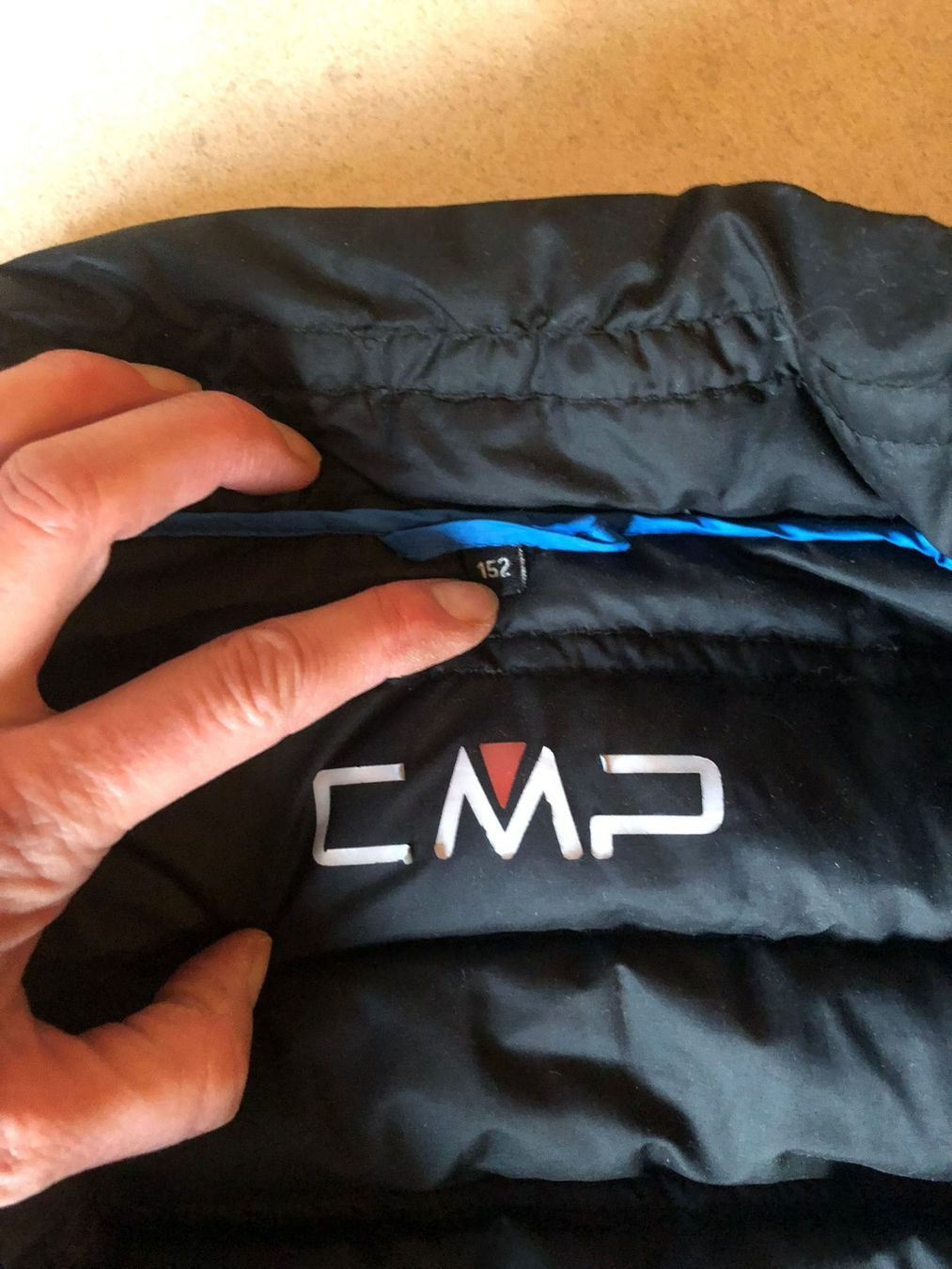 CMP Gilet & Giacche: leichte Weste in schwarz von CMP Grösse 152 – Usato da Full-Reuenthal venduto da sira-123 1