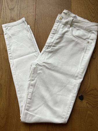 Damen Jeans weiss ONLY Grösse L 30 guter Zustand